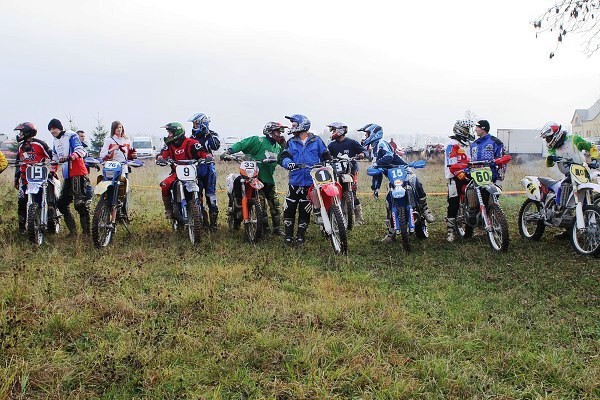 Cross Country Martinice v krkonoších_družstva 11.11.2008
